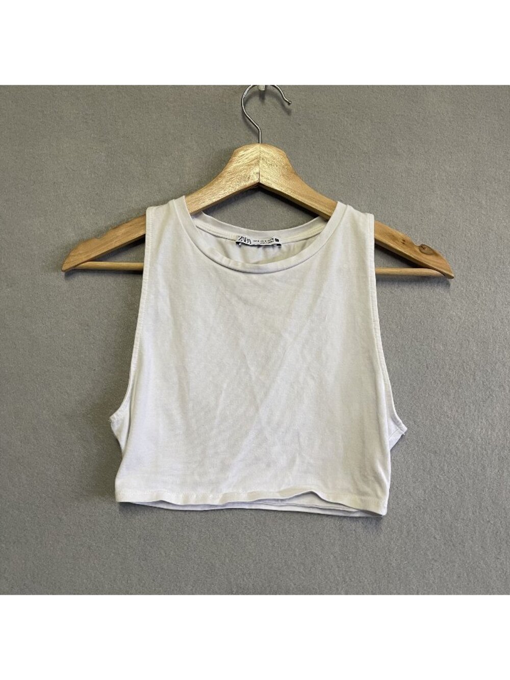 Zara White Sleeveless Cropped Tank Top Size Small